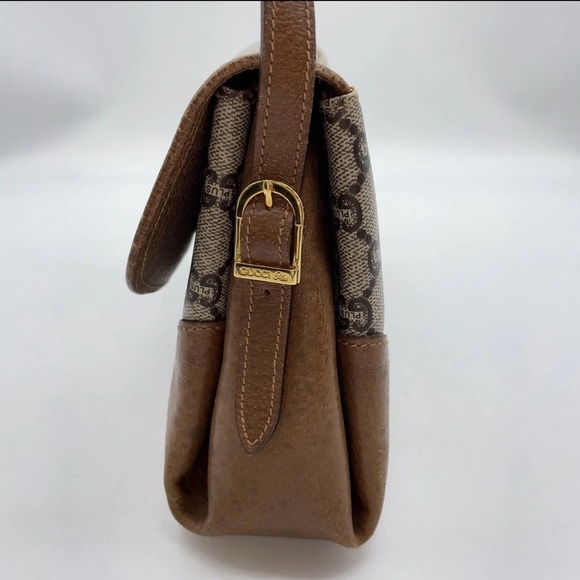 Authentic GUCCI GG Plus Beige Brown
PVC Leather Shoulder Bag - Picture 16 of 16